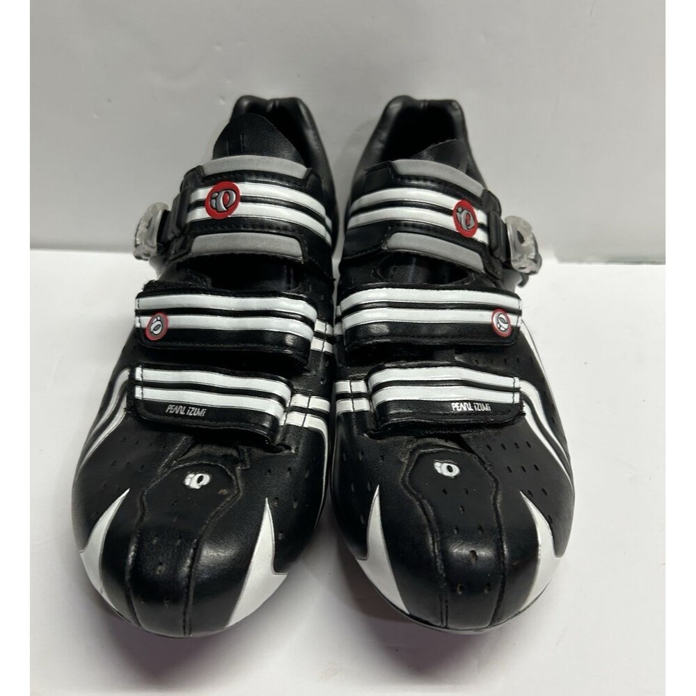 Pearl Izumi Men Mountain Cycling Shoes Black white Elite Grade size 44 (10-10.5)